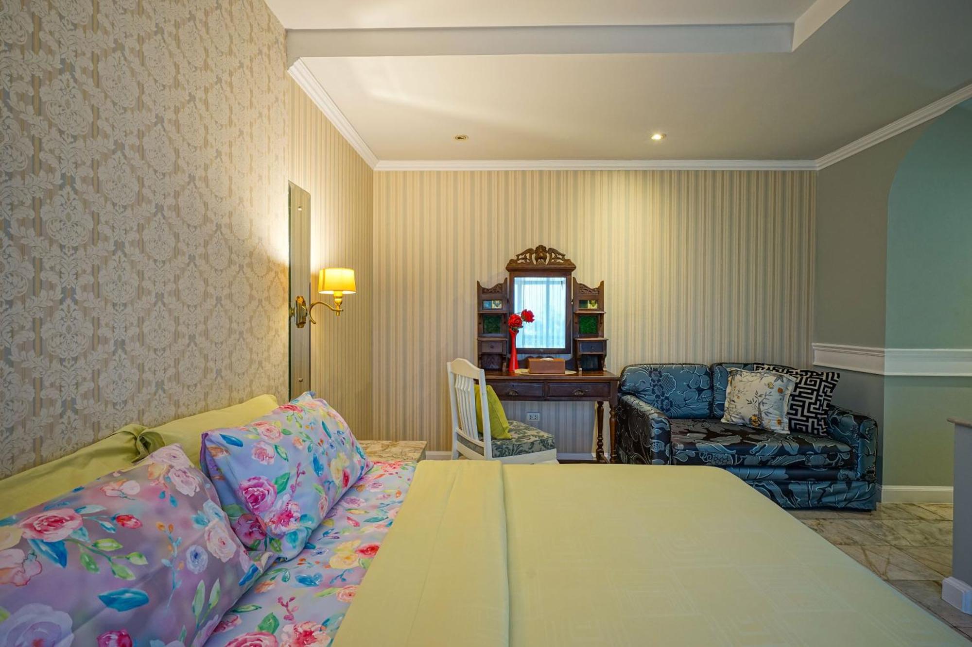 At Pingnakorn Nimman Hotel Chiang Mai Exterior photo